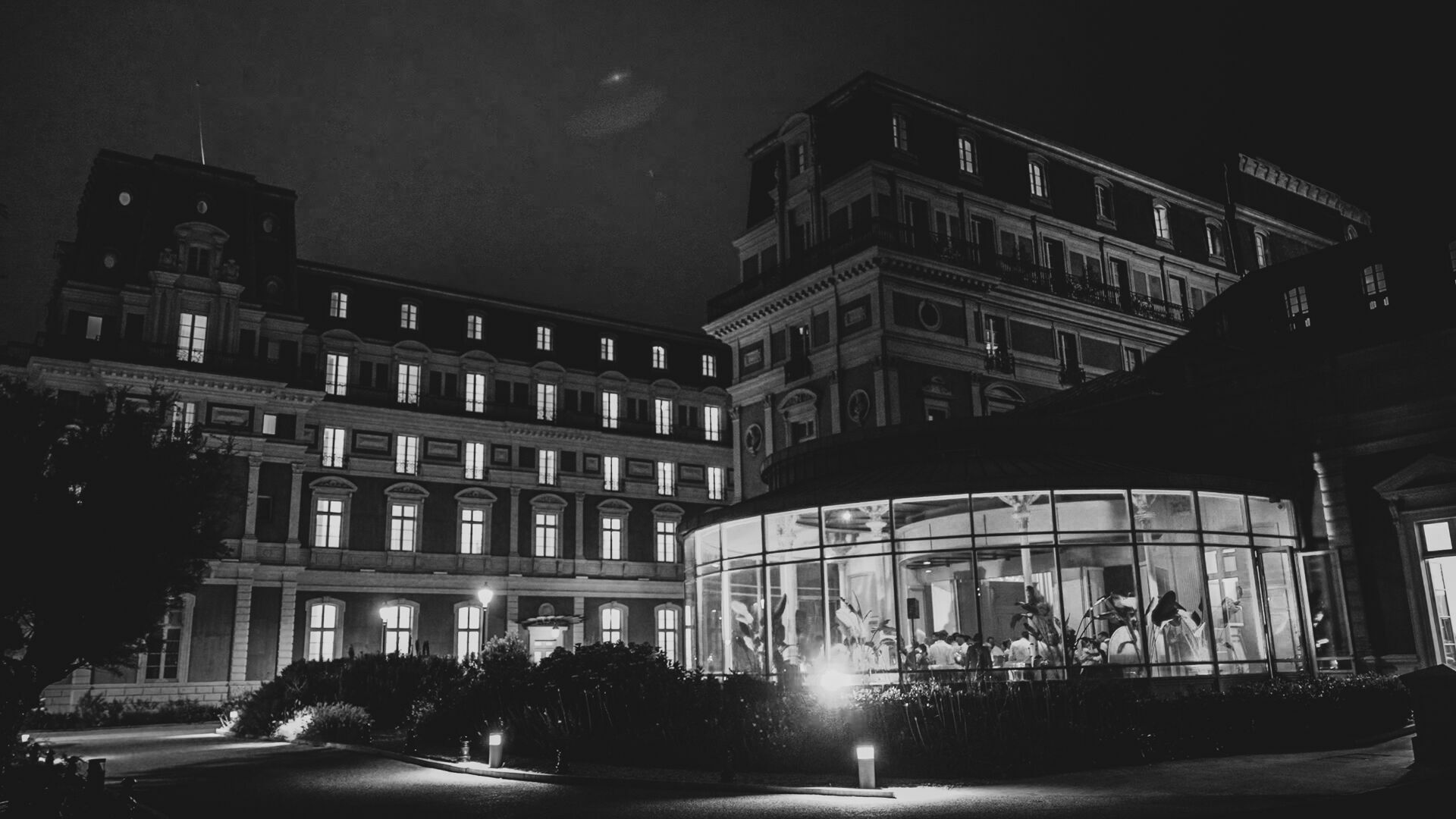 Foto Sabrina & Jay    Hotel Du Palais Biarritz - França - Imagem 62